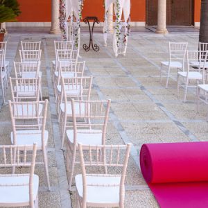 Moqueta fucsia para eventos y congresos