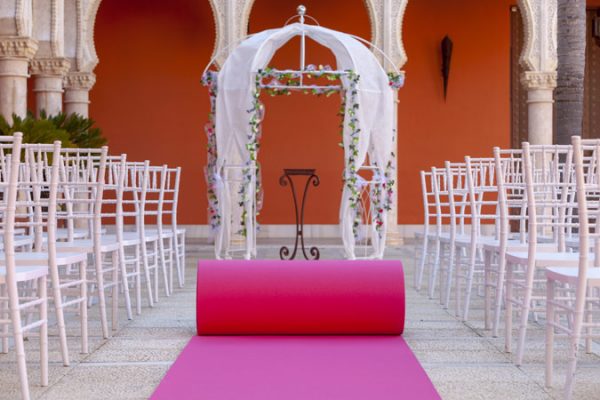 Moqueta fucsia para eventos y congresos